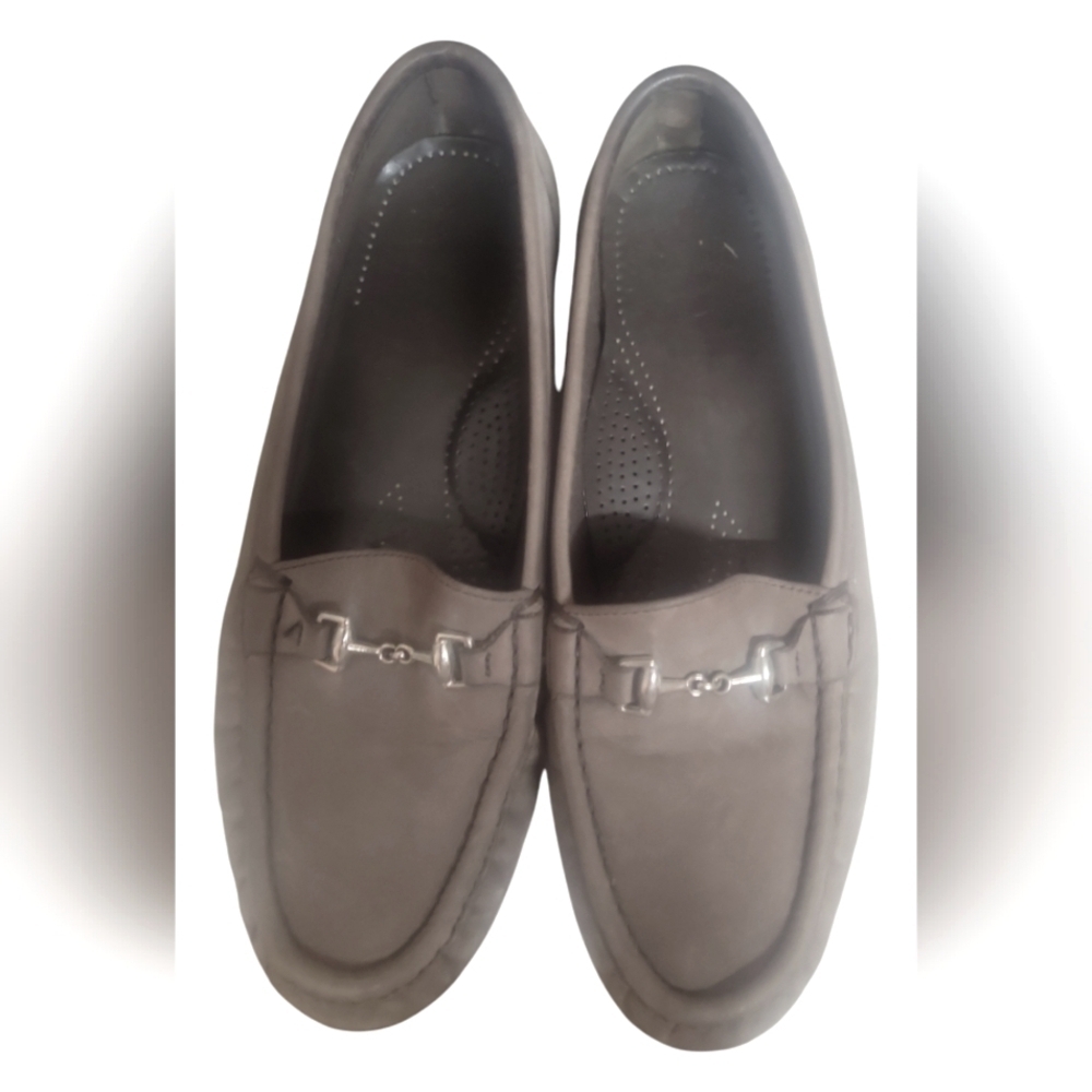 SAS Women's Metro Slip-on Casual Moccasin Style Gray Cushioned Loafers Sz 9